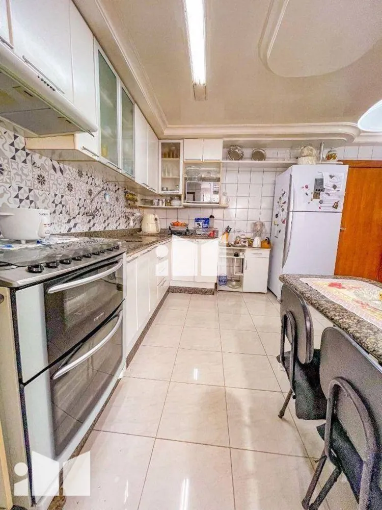 Apartamento, 4 quartos, 213 m² - Foto 10