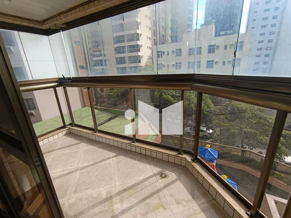 Apartamento, 3 quartos, 250 m² - Foto 4