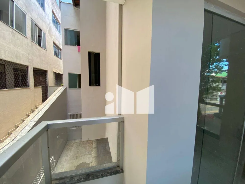 Casa, 3 quartos, 220 m² - Foto 3