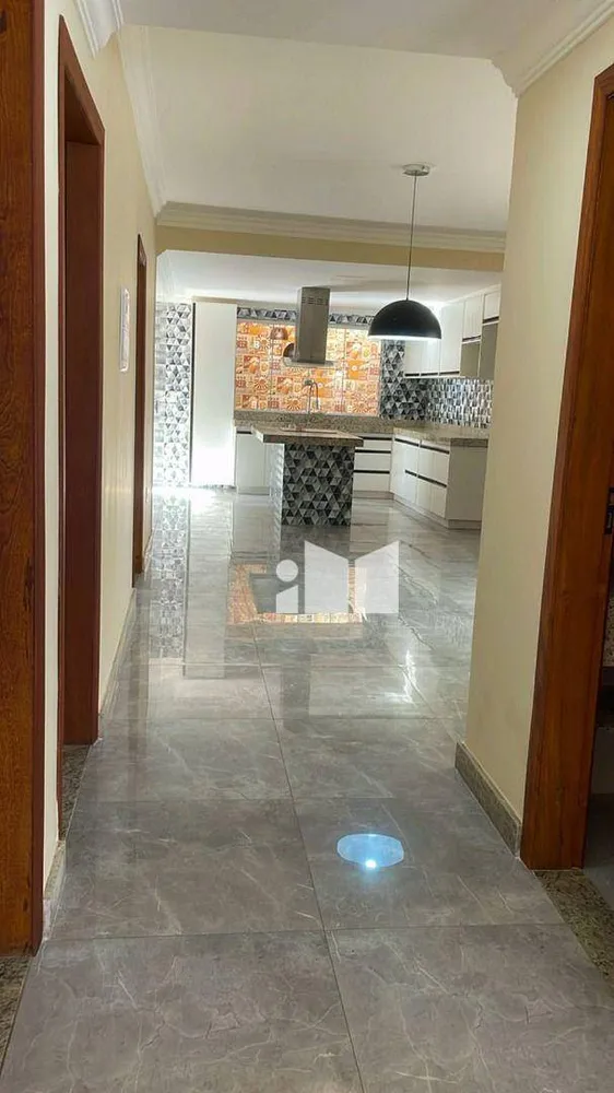 Casa, 4 quartos, 300 m² - Foto 3