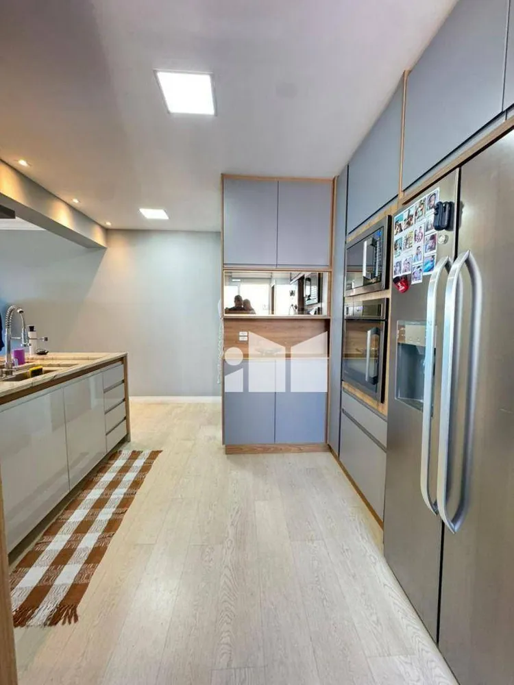 Apartamento, 3 quartos, 132 m² - Foto 2