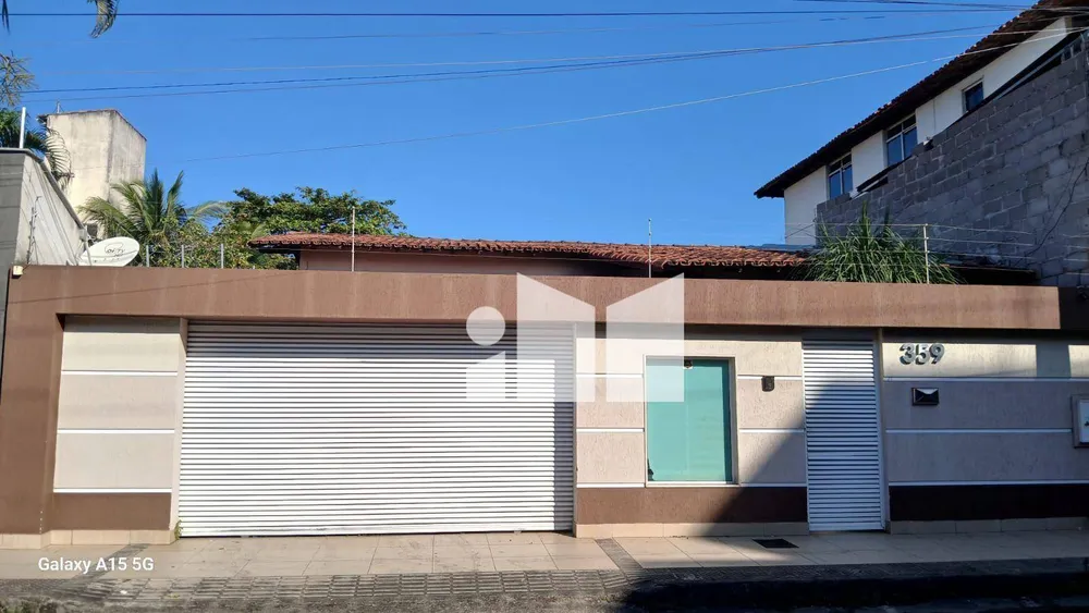 Casa, 3 quartos, 220 m² - Foto 1
