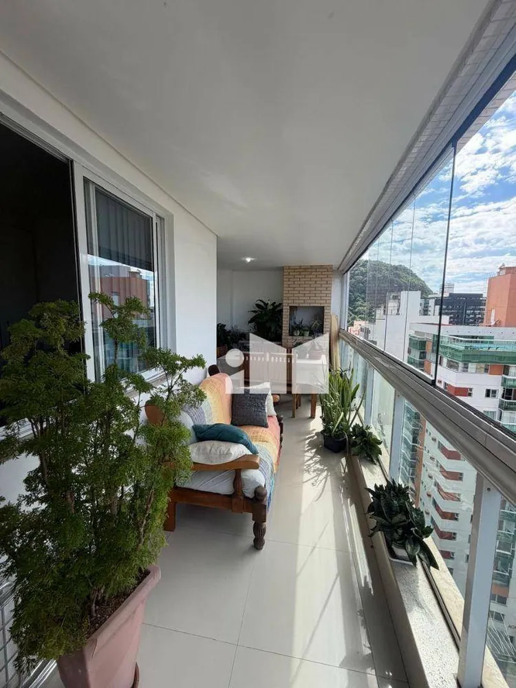 Apartamento, 3 quartos, 120 m² - Foto 1