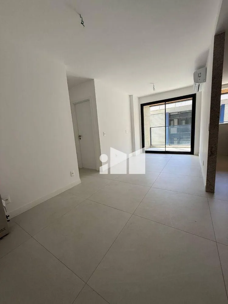 Apartamento, 2 quartos, 77 m² - Foto 2