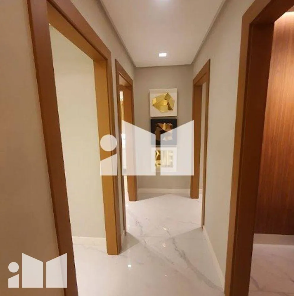 Apartamento, 3 quartos, 280 m² - Foto 1