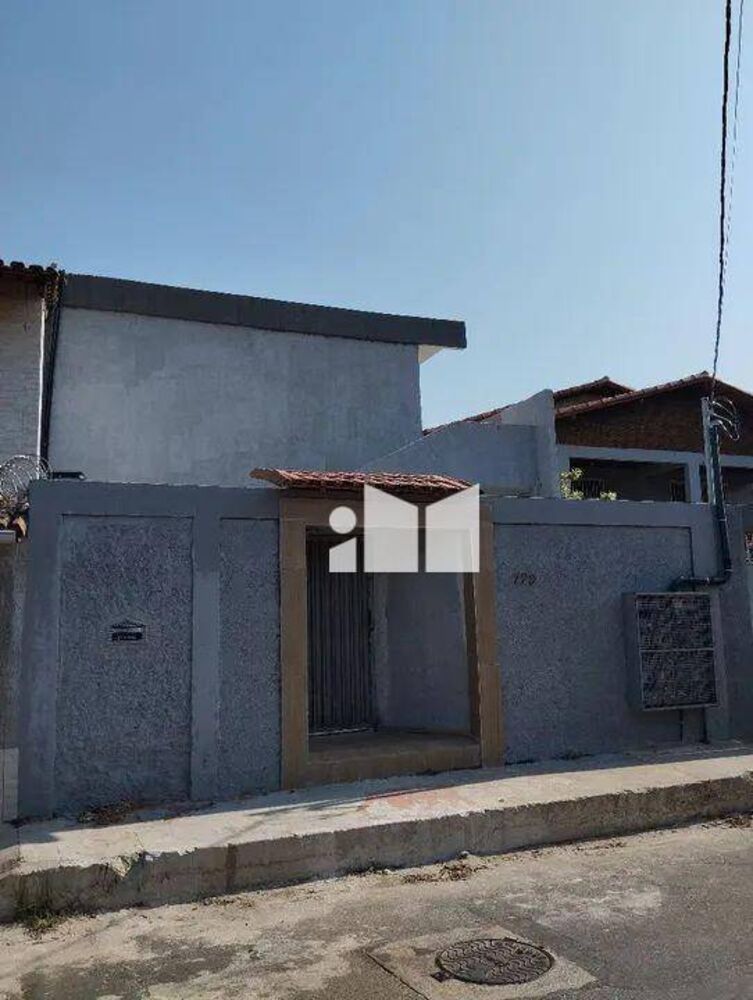 Kitnet e Studio à venda com 5 quartos, 32m² - Foto 1