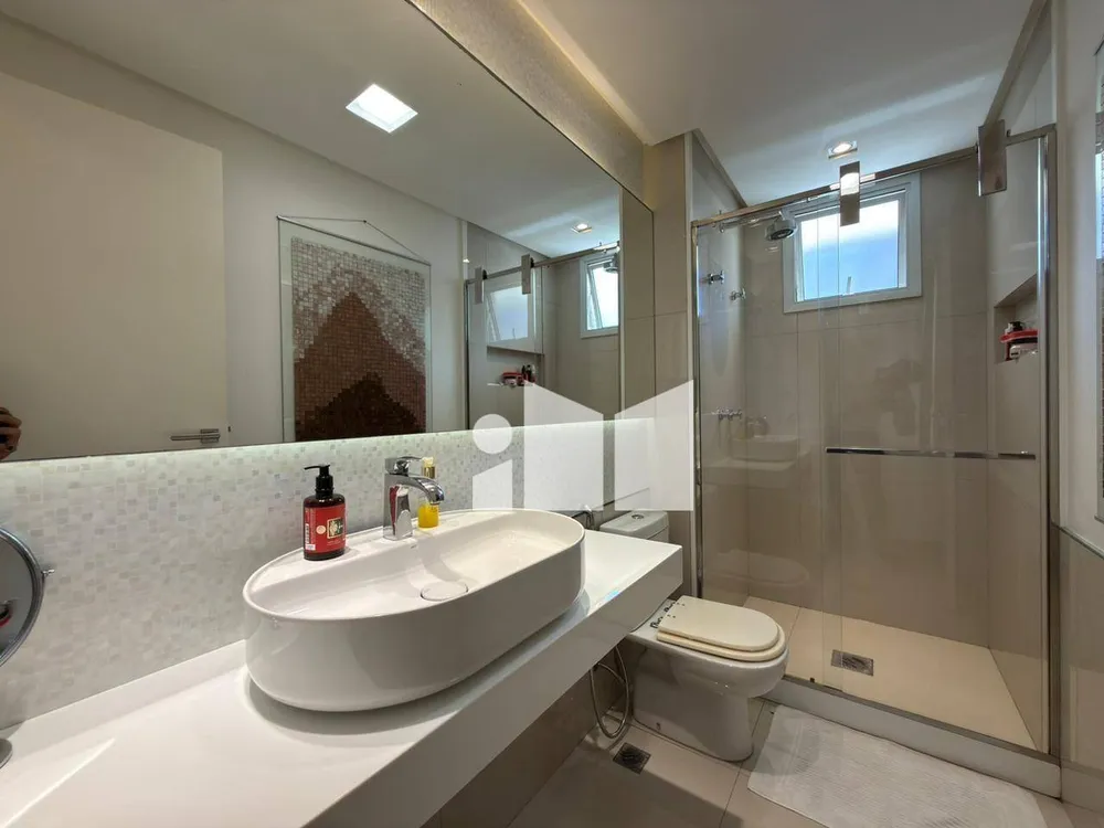 Apartamento, 4 quartos, 250 m² - Foto 14