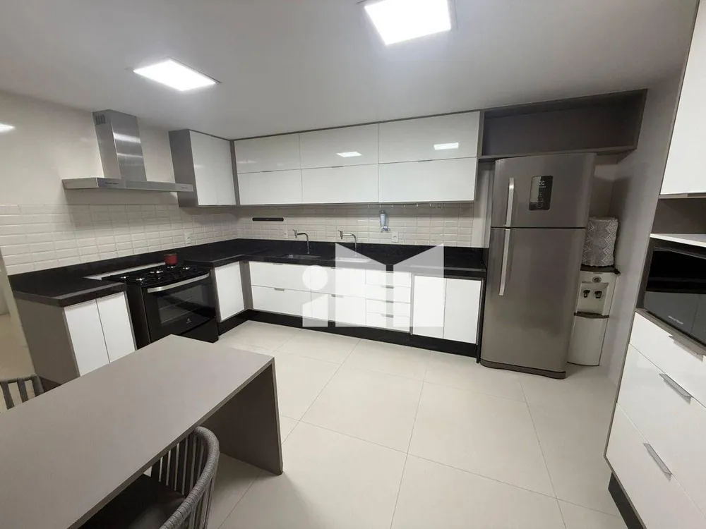 Apartamento, 4 quartos, 208 m² - Foto 5