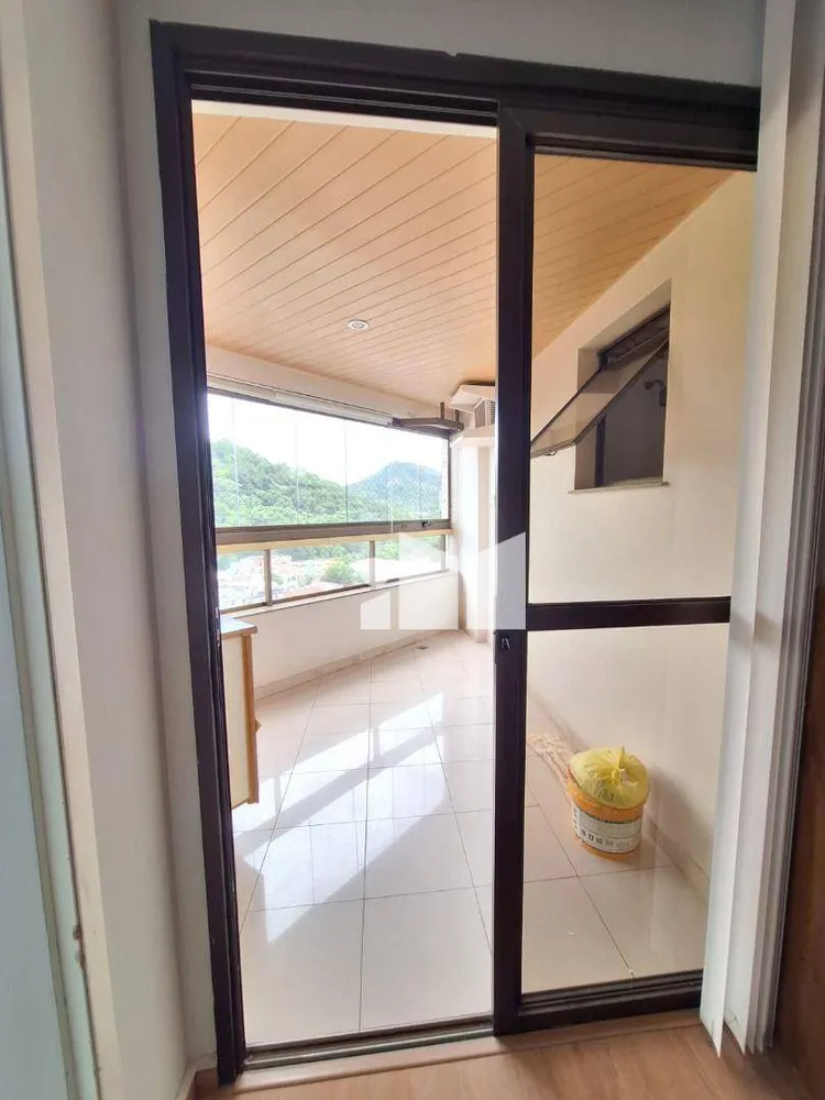 Apartamento, 3 quartos, 220 m² - Foto 5