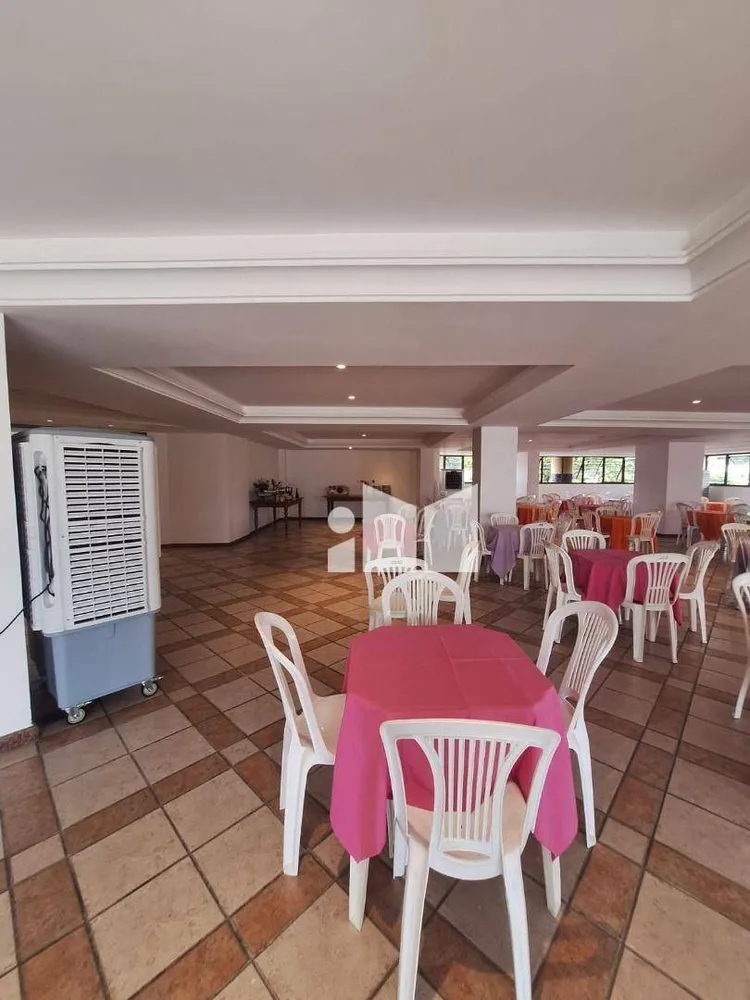 Apartamento, 3 quartos, 220 m² - Foto 12