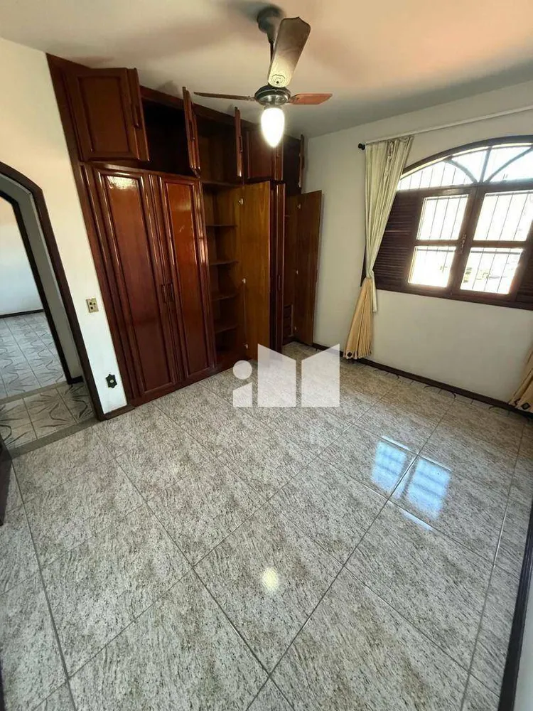 Casa, 5 quartos, 317 m² - Foto 9