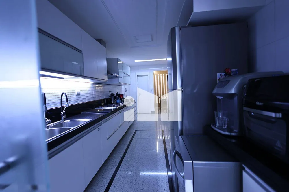 Apartamento, 3 quartos, 240 m² - Foto 15