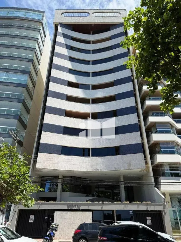Apartamento, 3 quartos, 140 m² - Foto 1