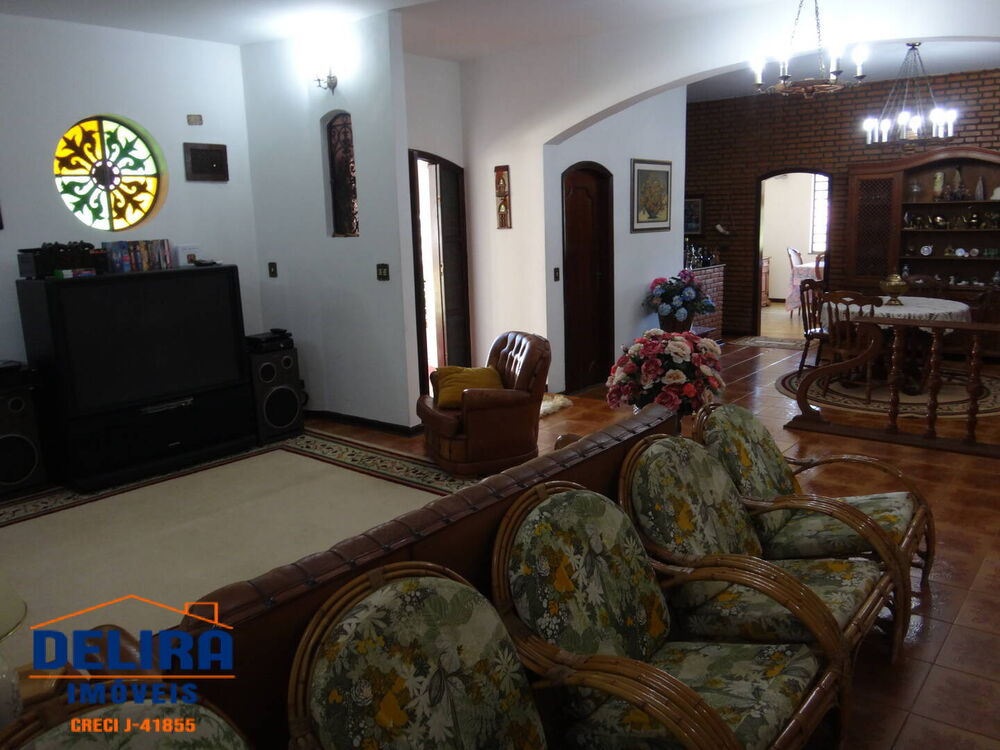 Sítio à venda com 7 quartos, 1719m² - Foto 3