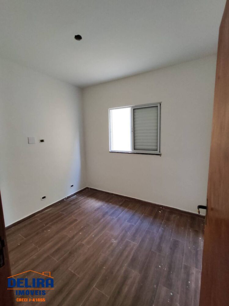 Casa à venda com 3 quartos, 105m² - Foto 10