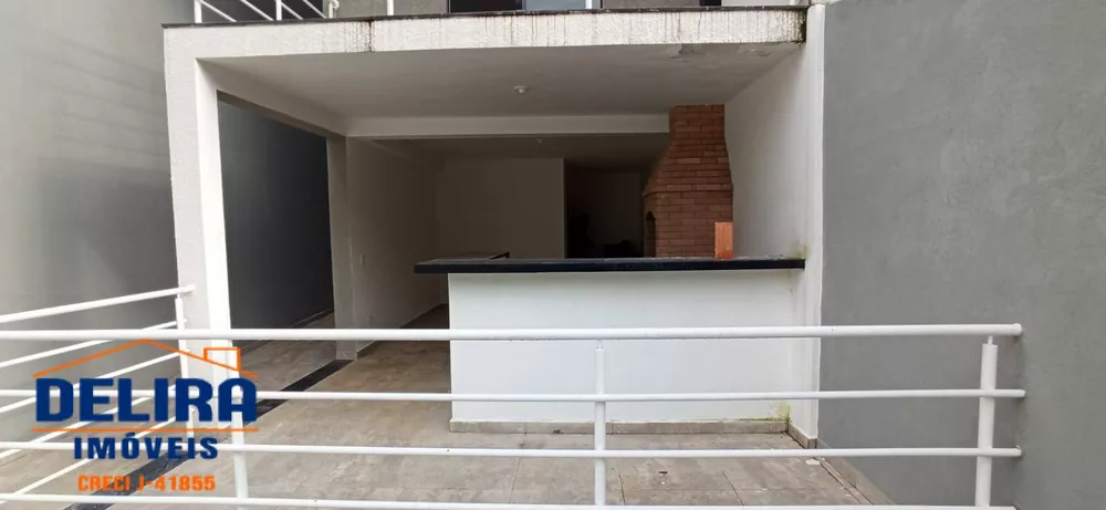 Casa à venda com 3 quartos, 141m² - Foto 4