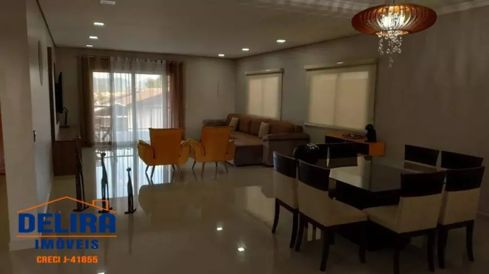 Casa à venda com 3 quartos, 350m² - Foto 17