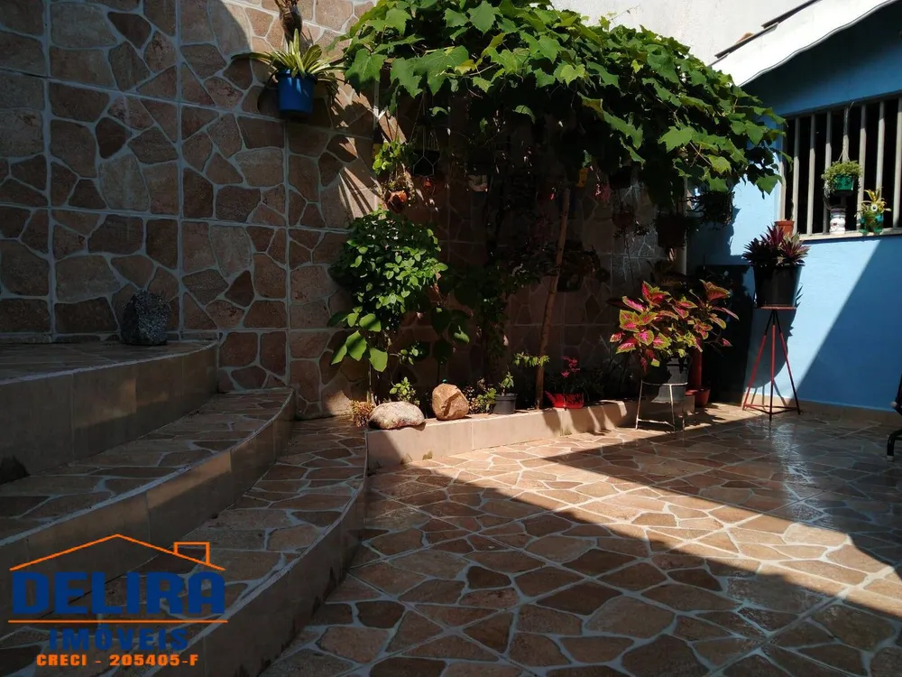 Casa, 3 quartos, 114 m² - Foto 2