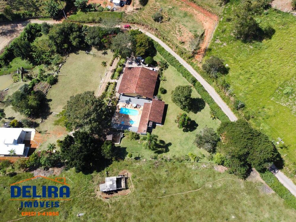 Sítio à venda com 4 quartos, 560m² - Foto 4