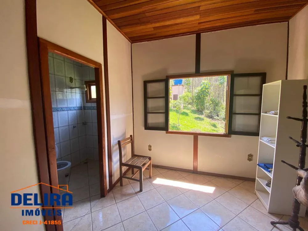 Fazenda à venda com 3 quartos, 200m² - Foto 22