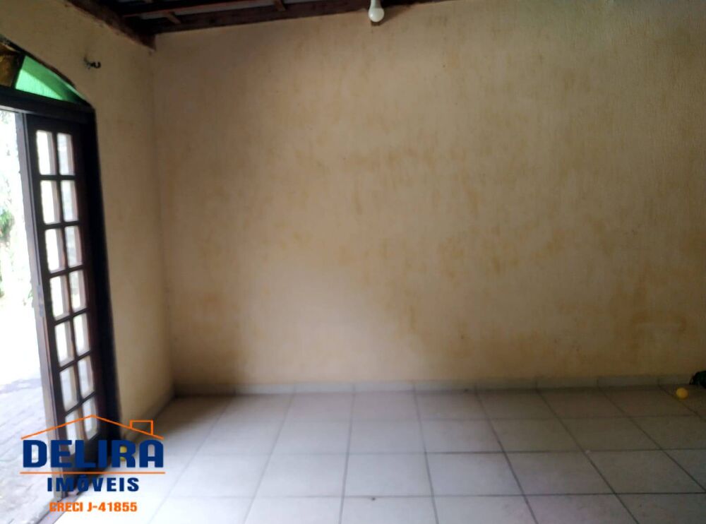 Chácara à venda e aluguel com 6 quartos, 700m² - Foto 1
