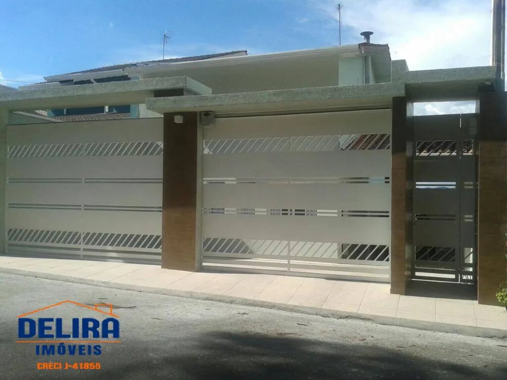 Casa, 5 quartos, 300 m² - Foto 1