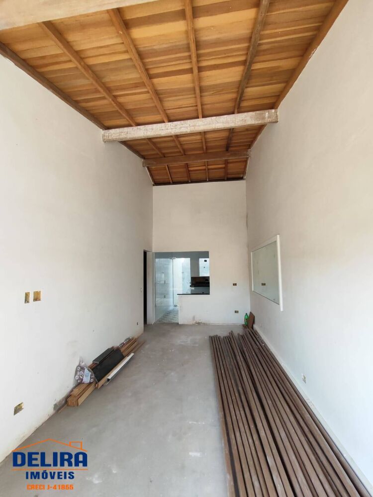 Casa à venda com 3 quartos, 74m² - Foto 5