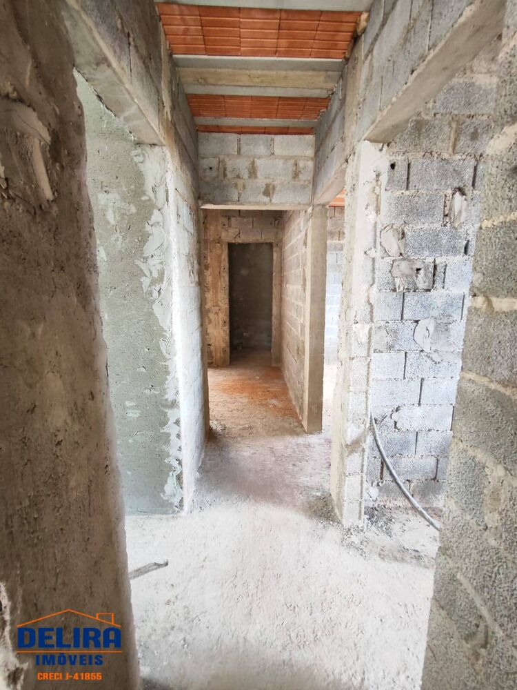 Casa à venda com 3 quartos, 104m² - Foto 3
