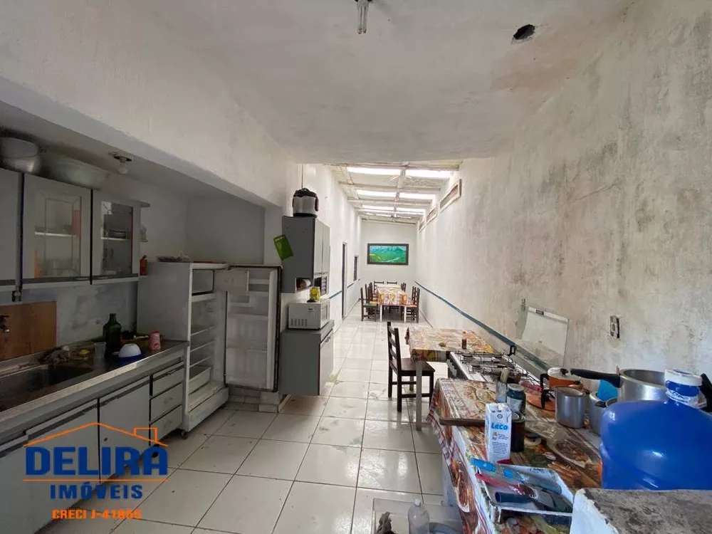 Fazenda à venda com 8 quartos, 250m² - Foto 18