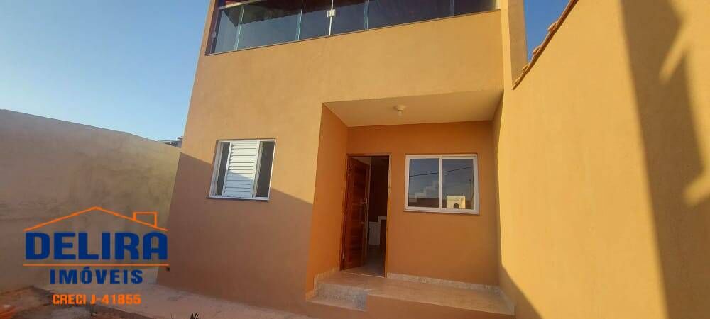 Casa à venda com 2 quartos, 90m² - Foto 1