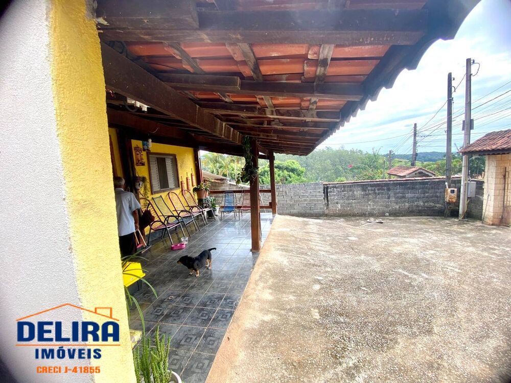 Casa à venda com 2 quartos, 80m² - Foto 3