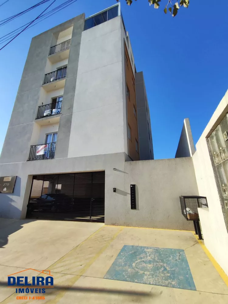 Apartamento à venda com 1 quarto, 42m² - Foto 1