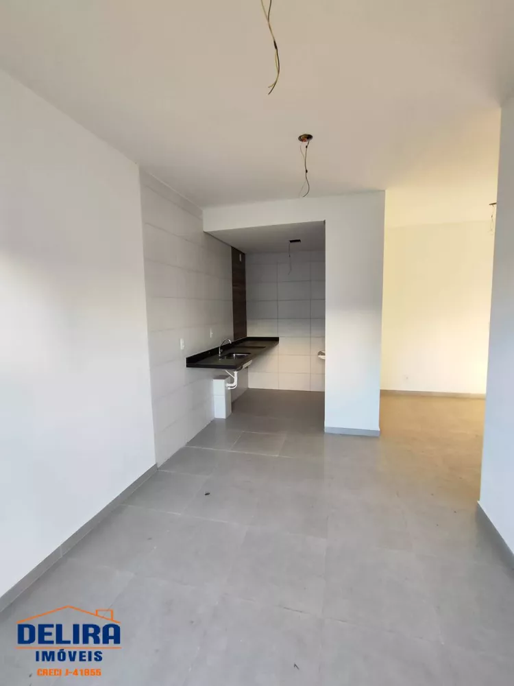 Apartamento à venda com 1 quarto, 42m² - Foto 9