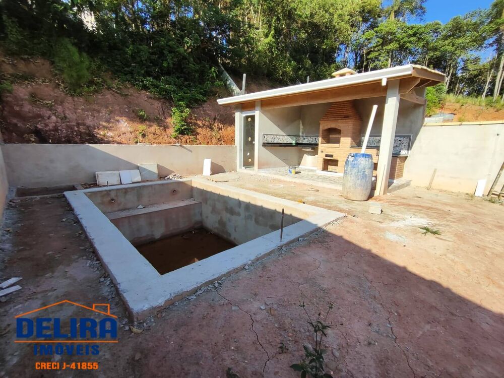 Casa à venda com 3 quartos, 130m² - Foto 5