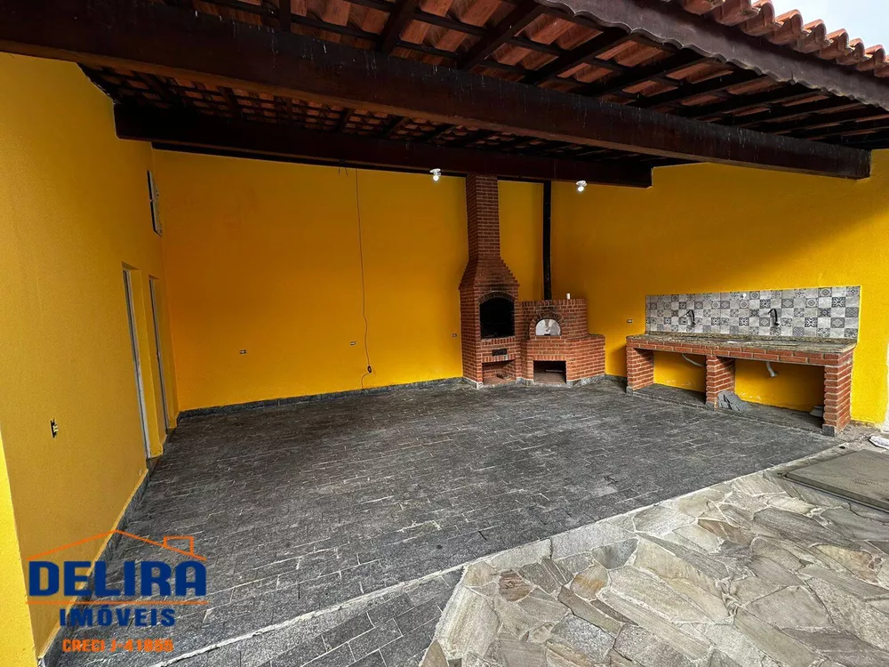 Casa à venda com 4 quartos, 200m² - Foto 10