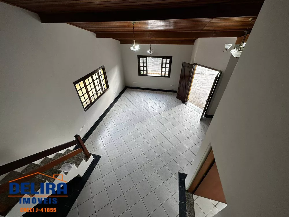 Casa à venda com 4 quartos, 200m² - Foto 20