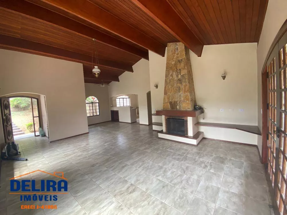 Fazenda à venda com 5 quartos, 550m² - Foto 15