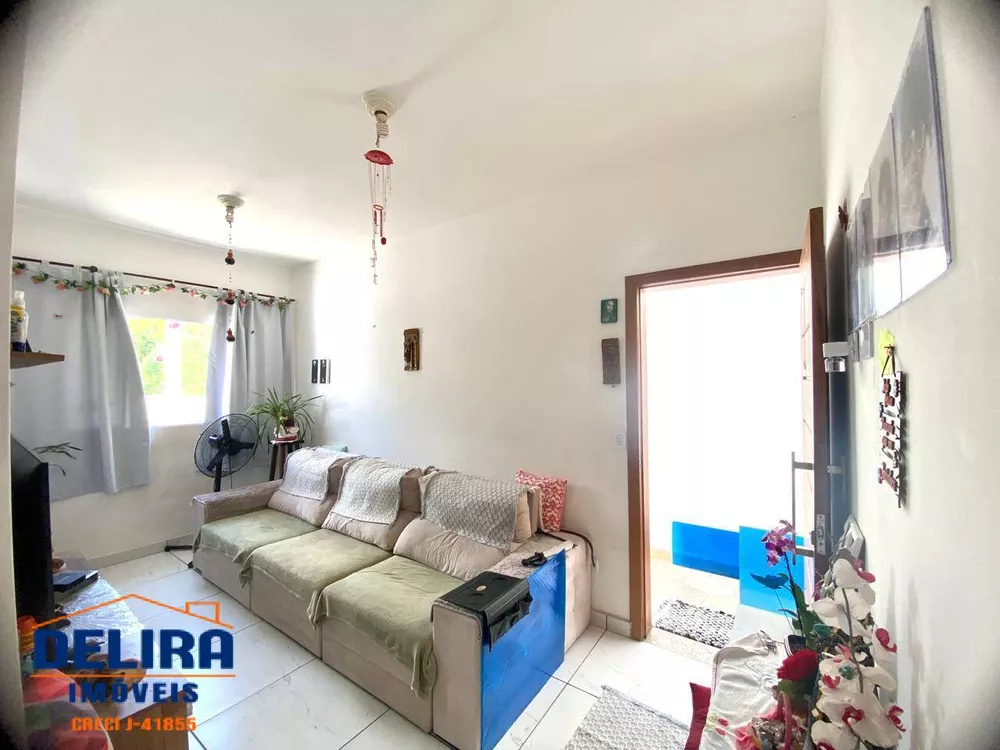 Casa à venda com 2 quartos, 60m² - Foto 14