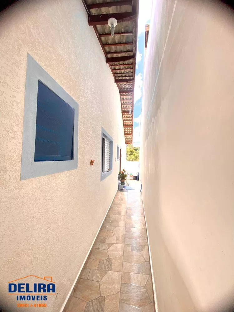 Casa à venda com 2 quartos, 60m² - Foto 12