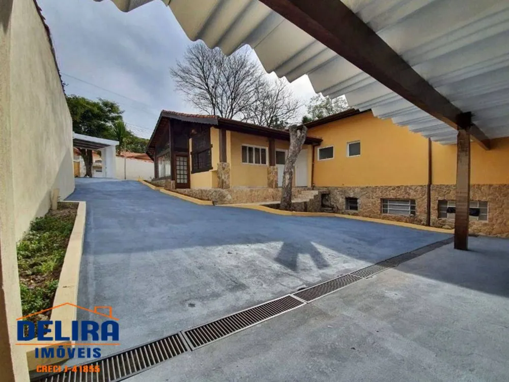 Casa, 3 quartos, 300 m² - Foto 1