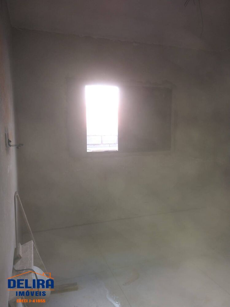 Casa à venda com 3 quartos, 112m² - Foto 7