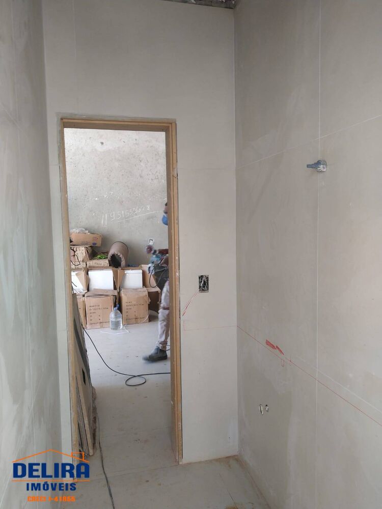 Casa à venda com 3 quartos, 112m² - Foto 5