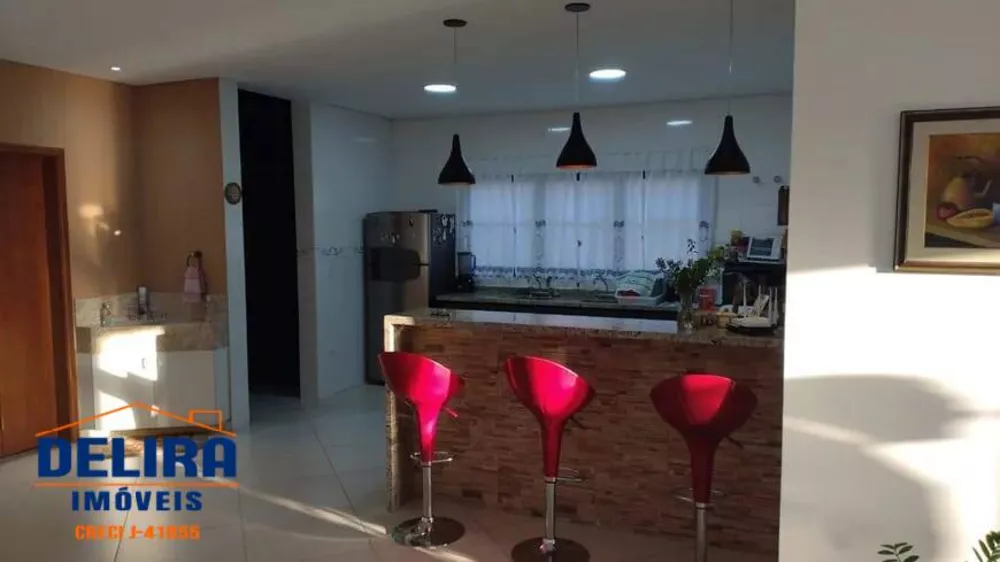 Casa à venda com 3 quartos, 275m² - Foto 22