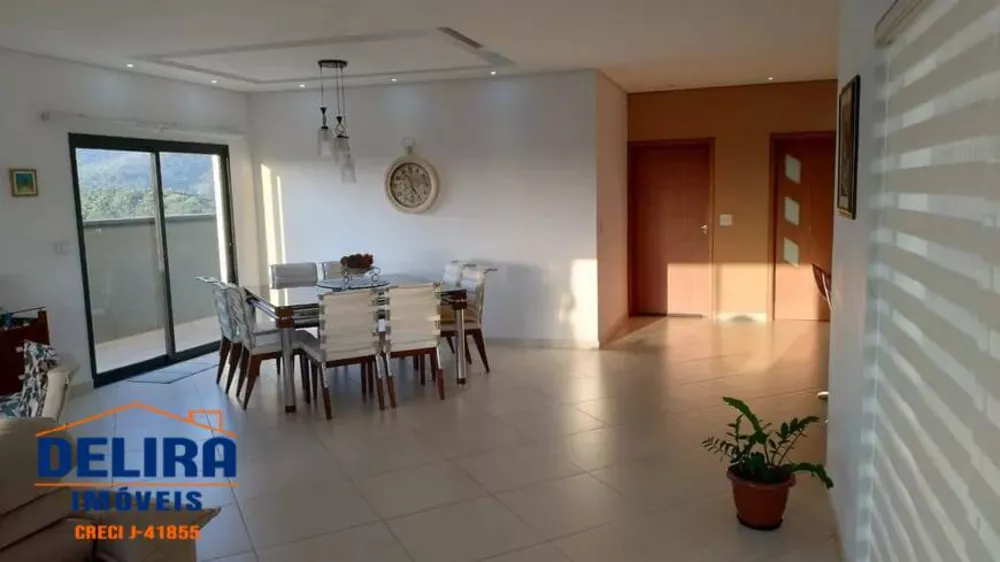 Casa à venda com 3 quartos, 275m² - Foto 21