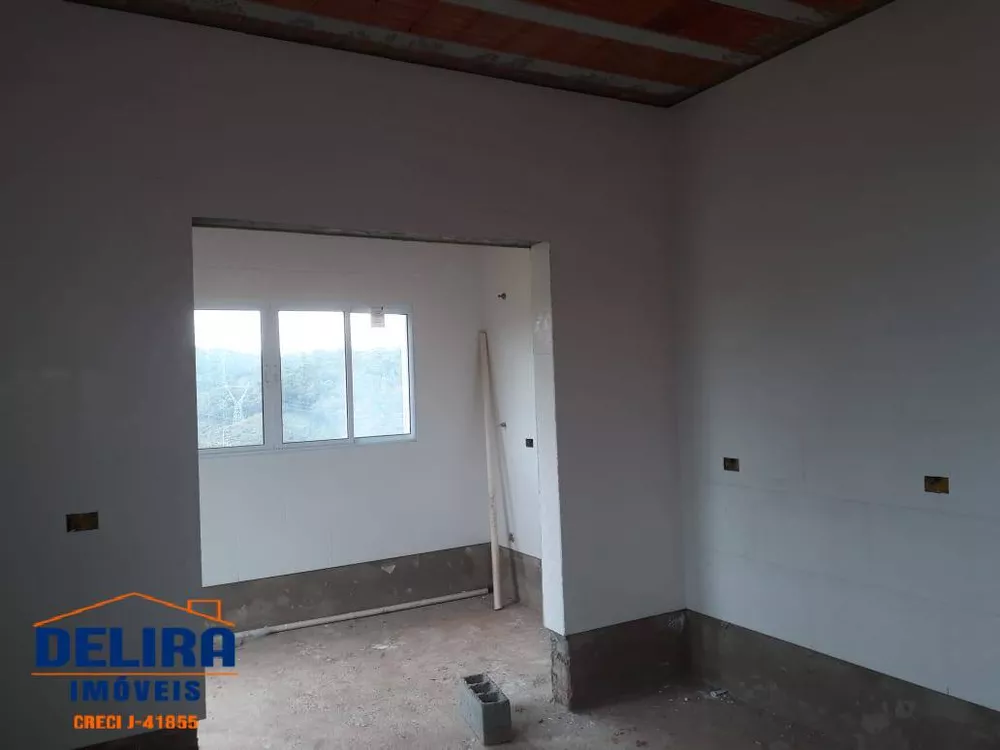 Casa à venda com 3 quartos, 170m² - Foto 10