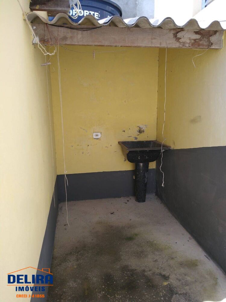 Casa à venda com 3 quartos, 130m² - Foto 11