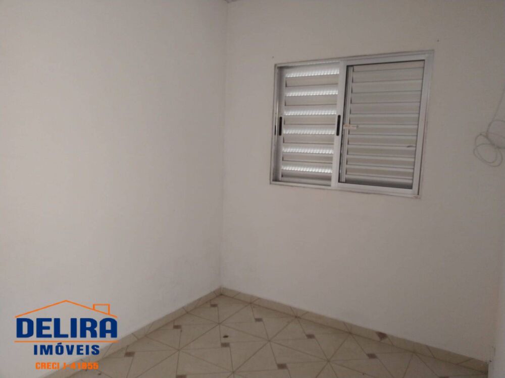 Casa à venda com 3 quartos, 130m² - Foto 4