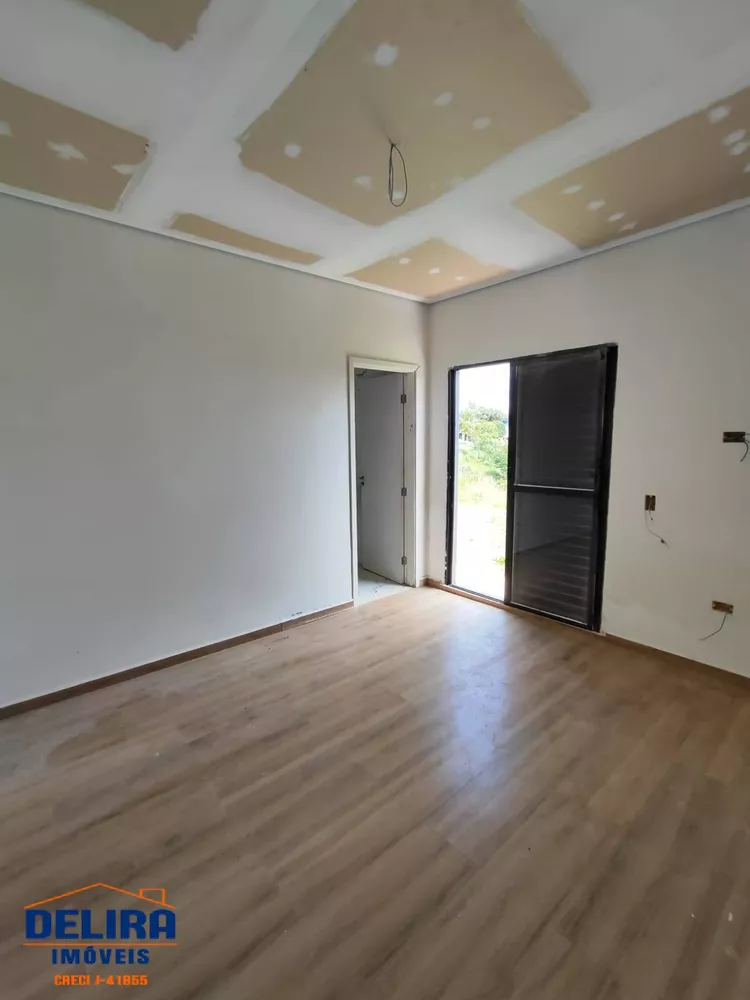 Casa à venda com 3 quartos, 127m² - Foto 12