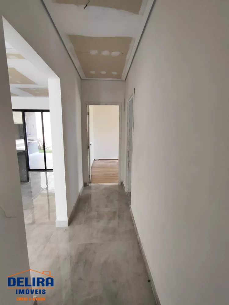 Casa à venda com 3 quartos, 127m² - Foto 11