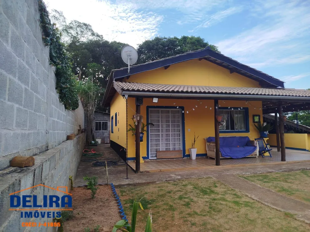 Chácara, 2 quartos, 832 m² - Foto 2